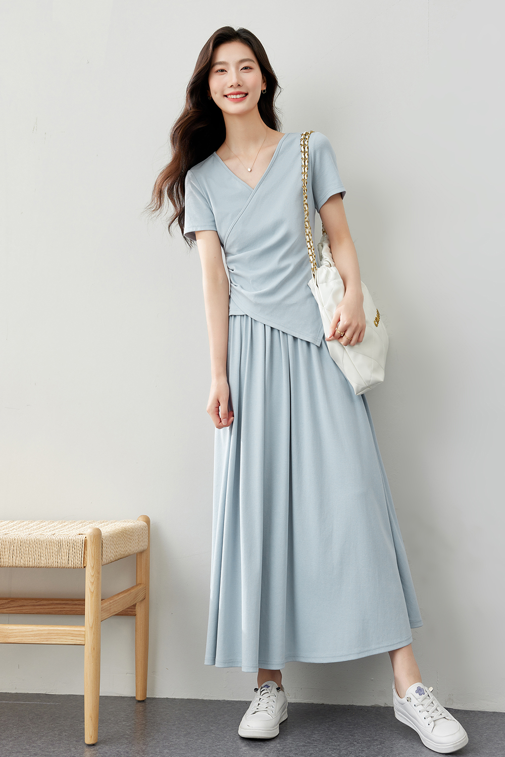 Simple And Elegant Knitted Suit