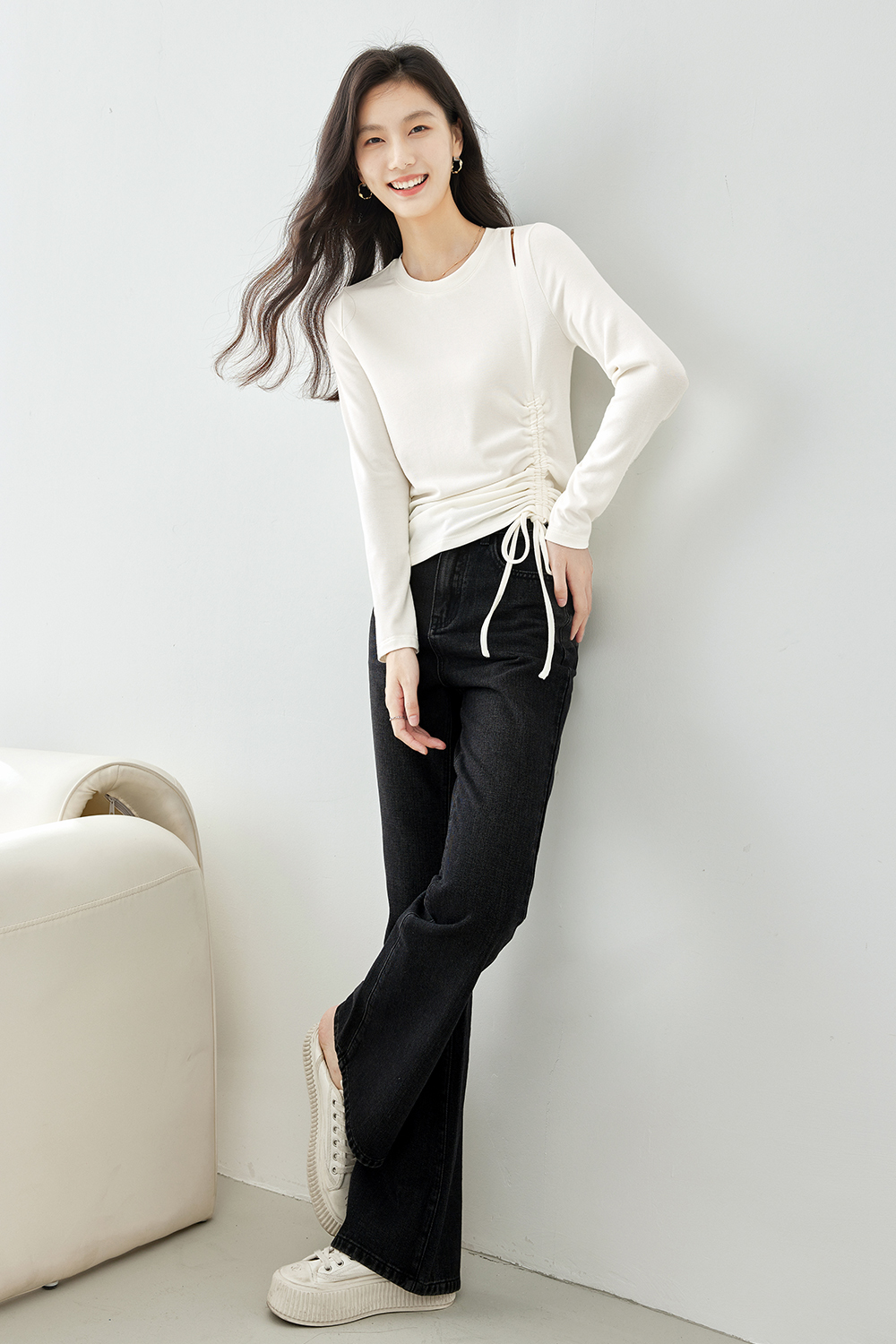 Drawstring pleated long sleeve T-shirt-VIMLYSTORE
