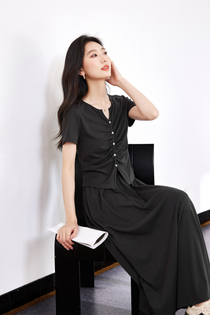（暂无定价）Fashion Temperament Umbrella Skirt Suit