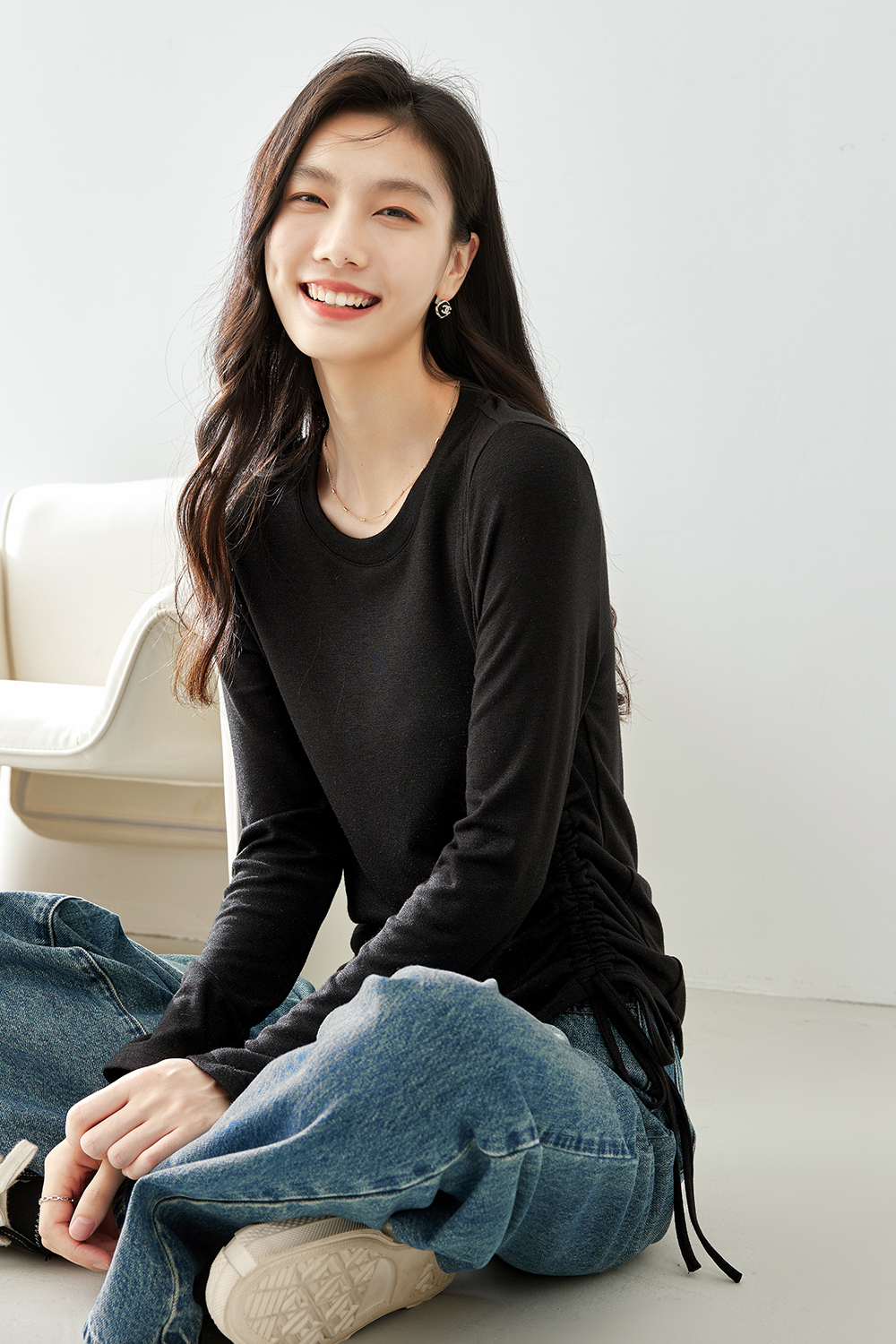 Drawstring pleated long sleeve T-shirt-VIMLYSTORE