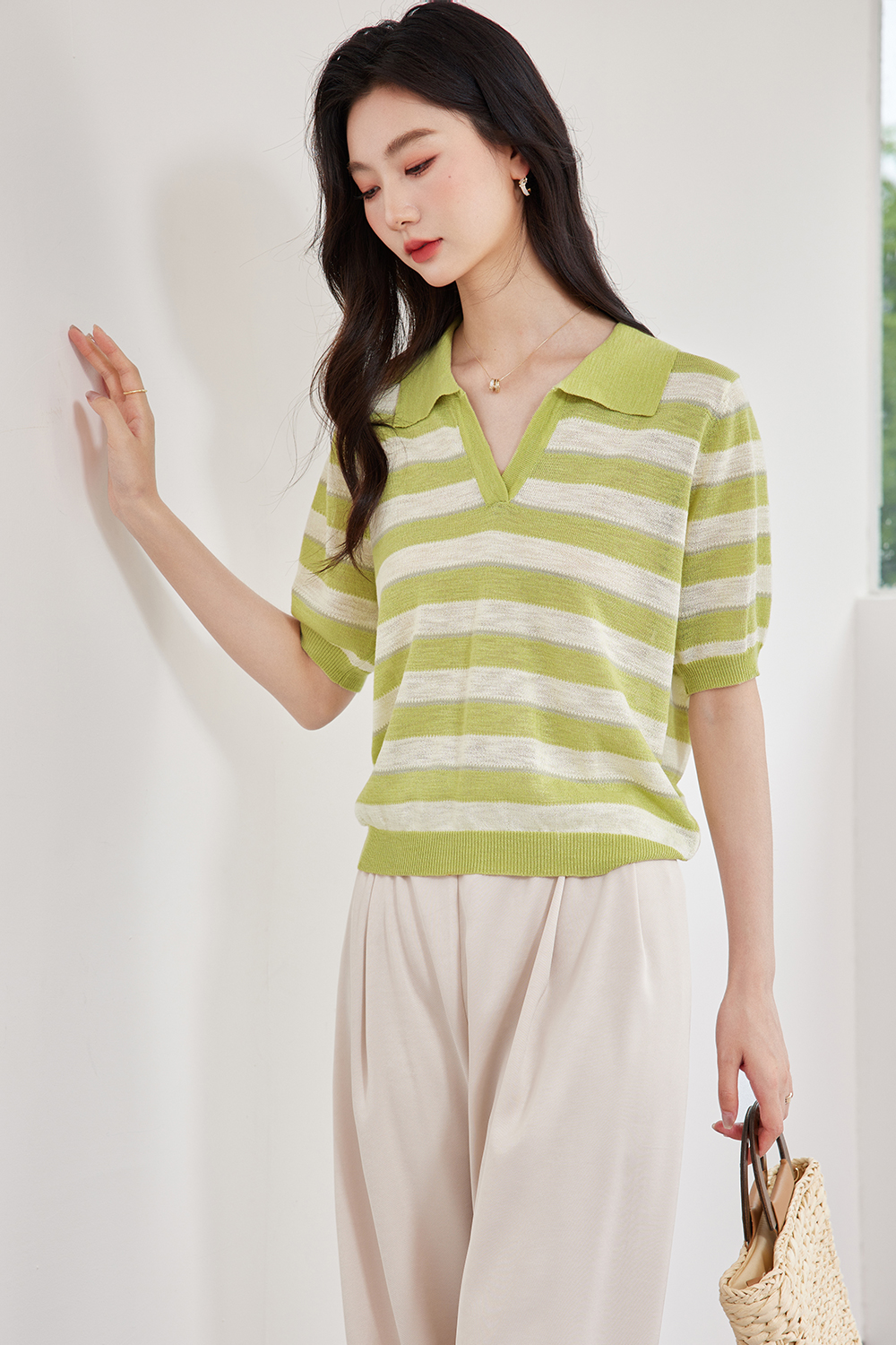 Small Zigzag Striped Sweater