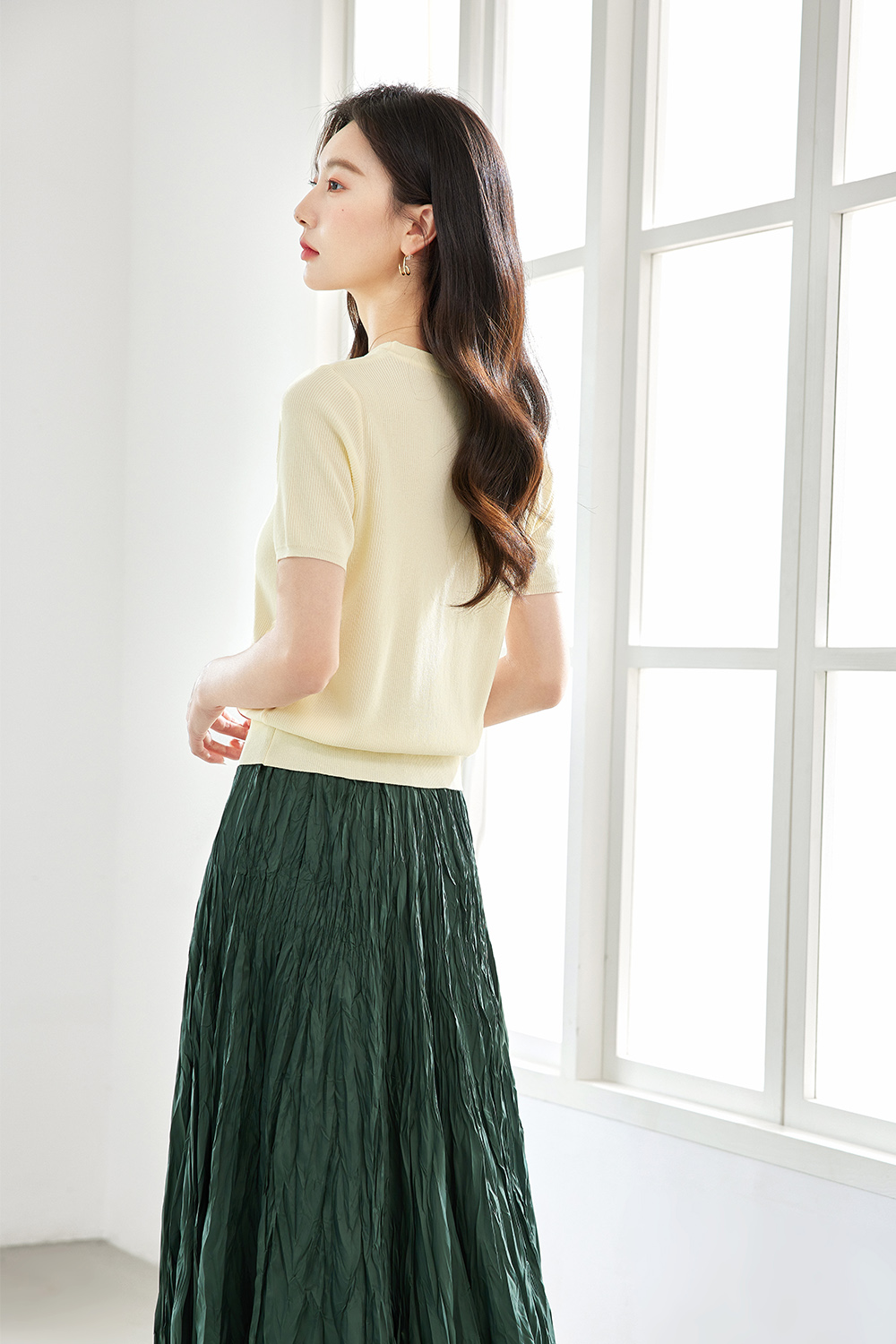 Lightweight Split-Slit Sweater