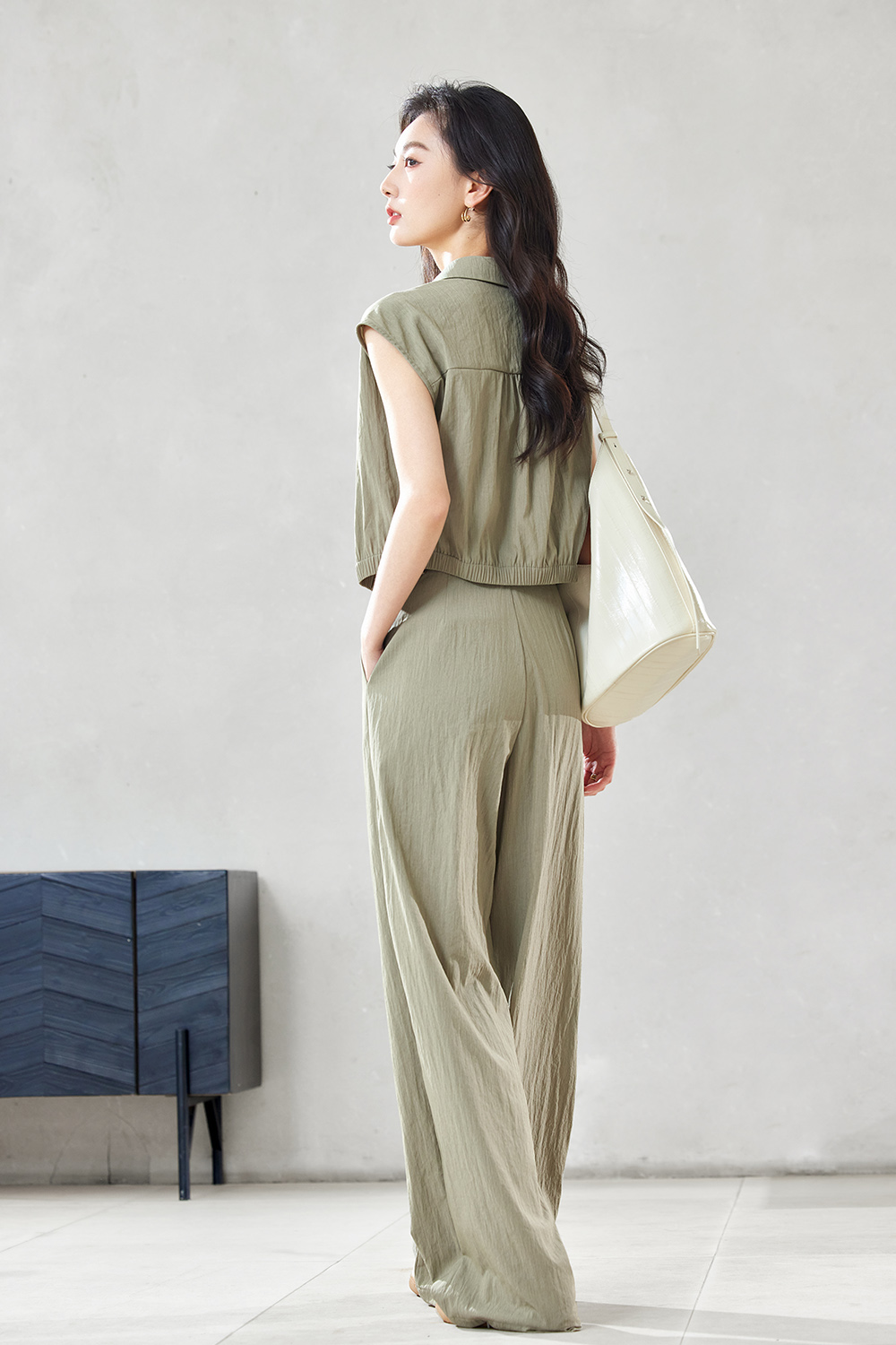 Elegant Lightweight Shirt Set