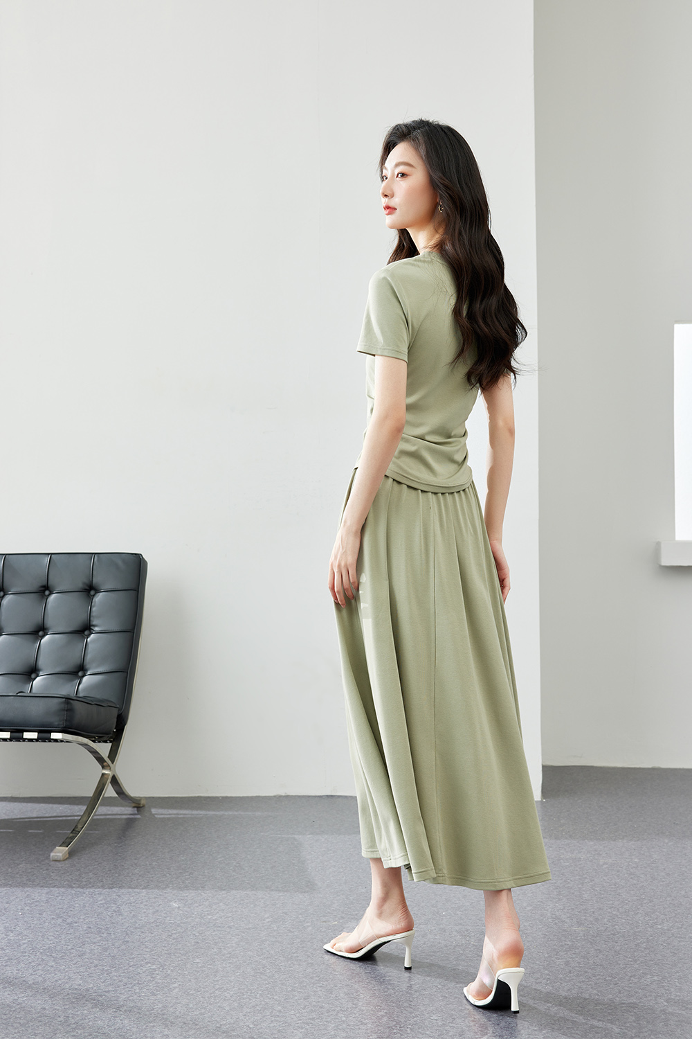 Fashionable Relaxed Knitting Suit