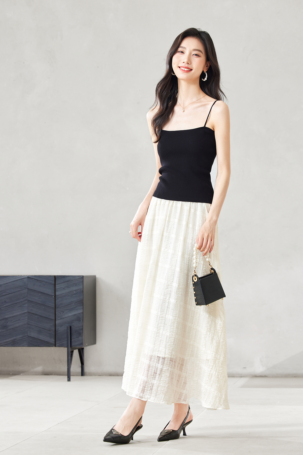 Dark Grid Big Hem Midi Skirt