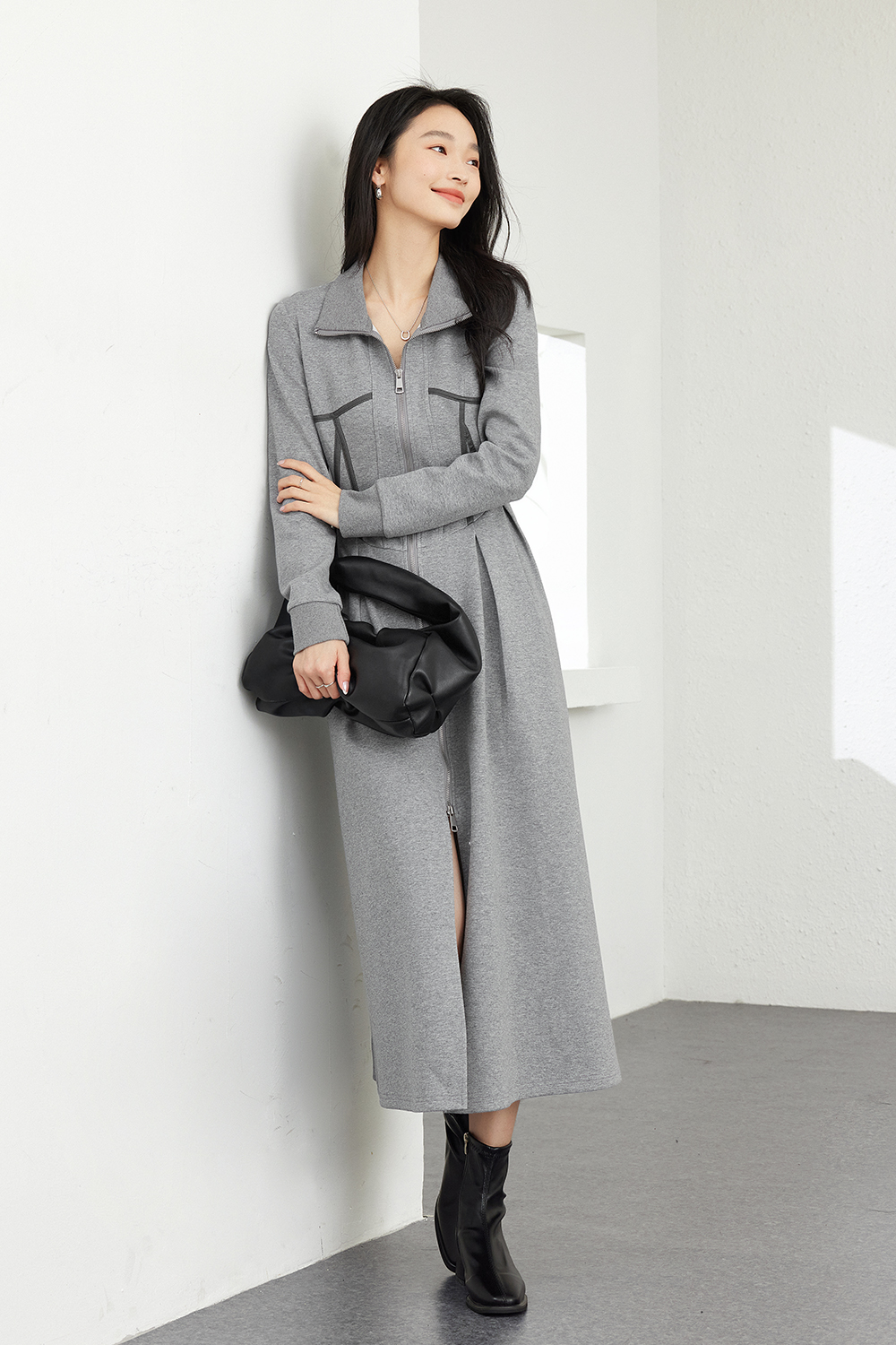 Fashion Stand-Collar Silhouette Dress