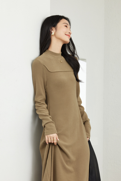 Inner waist-cinched knitted dress