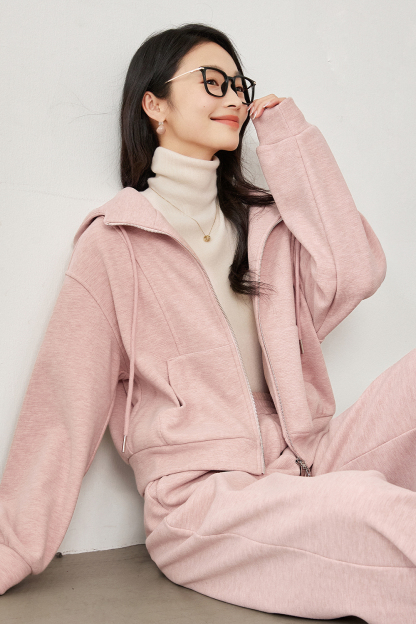 Lazy sporty pink suit