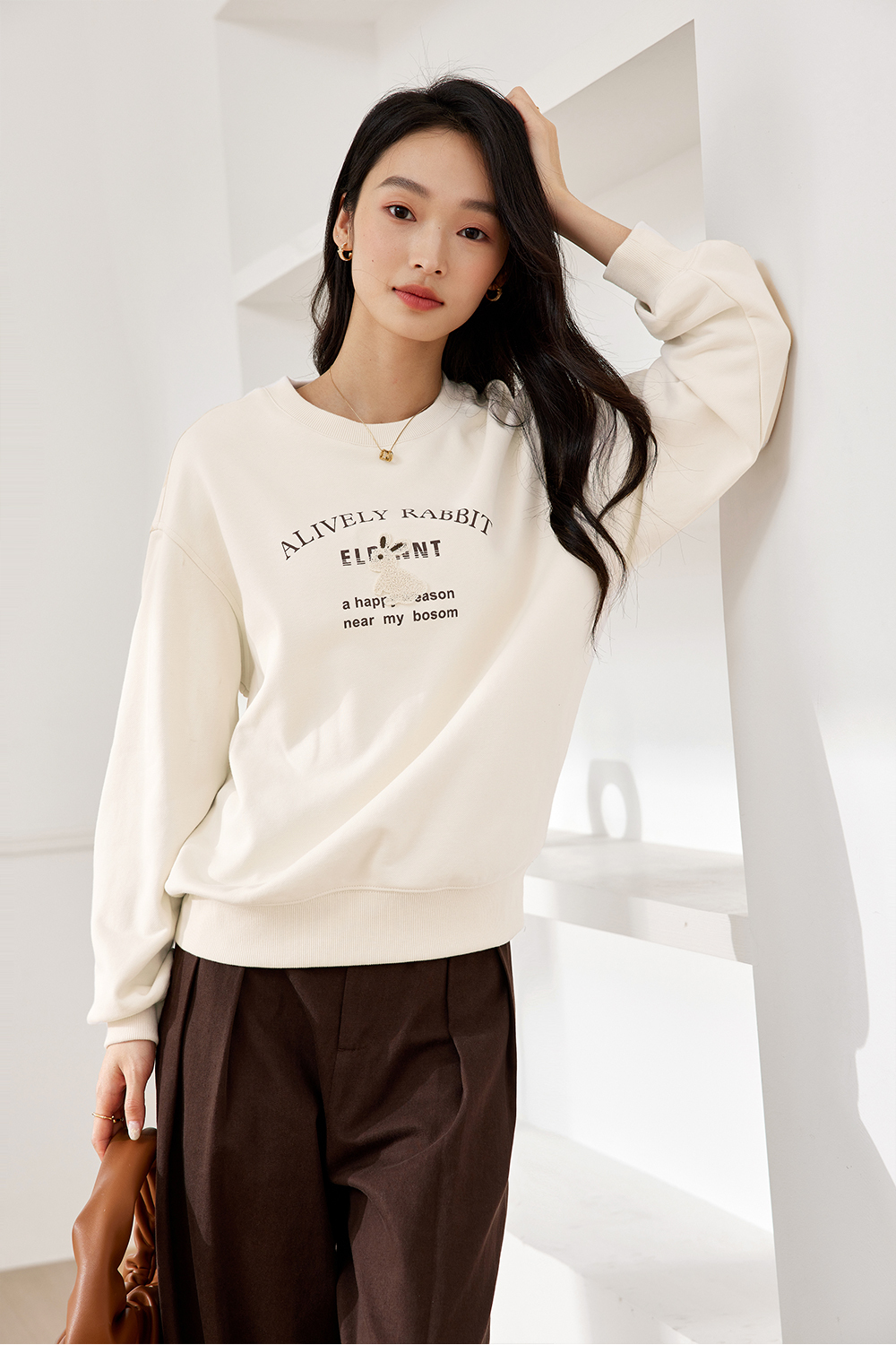 Rabbit Embroidered Print Sweatshirt