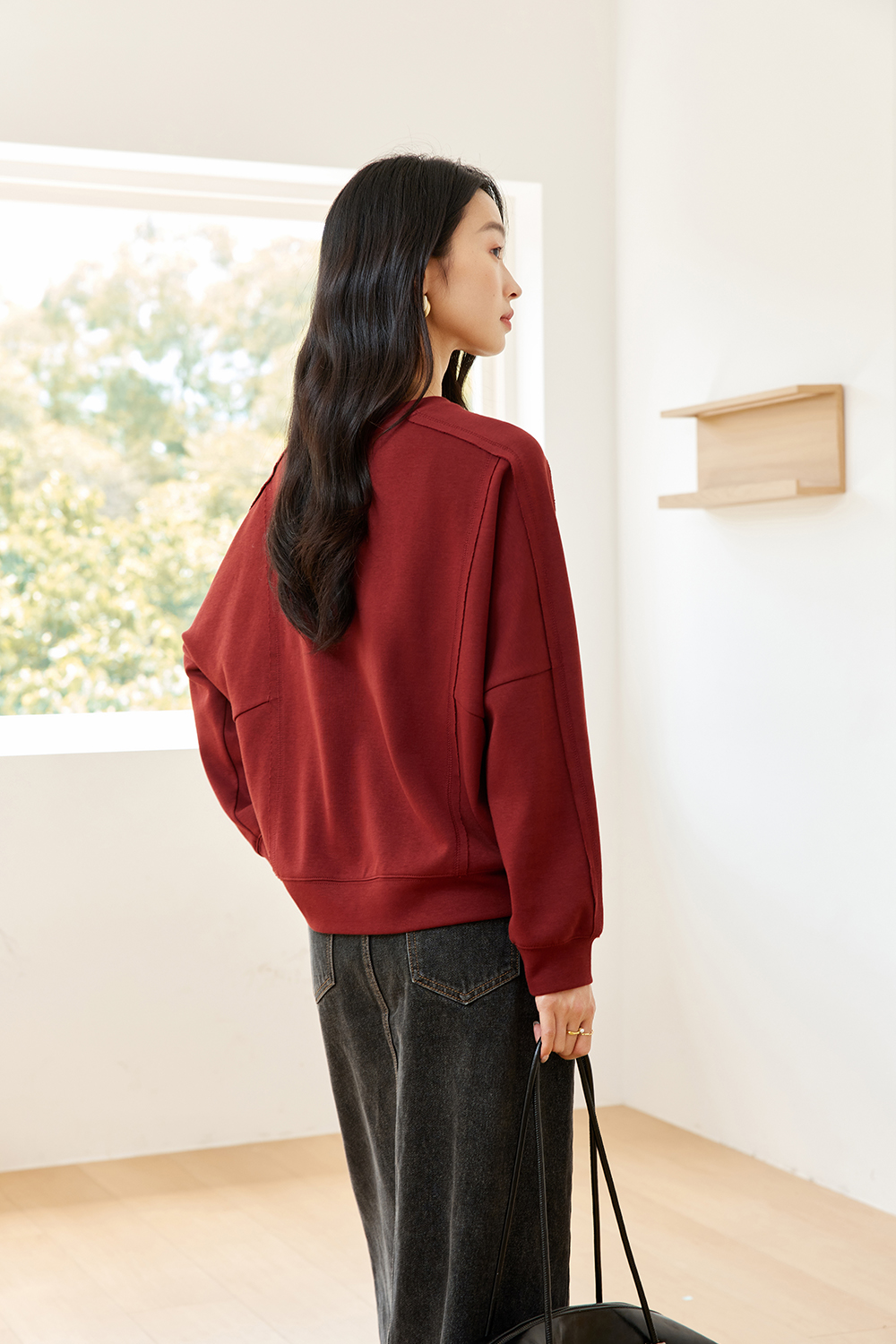 Fashionable Wine Red Embroidered Sweatshirt-VIMLYSTORE