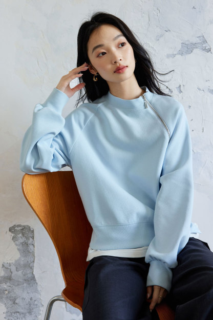 Structural Zipper Segmentation Sweatshirt