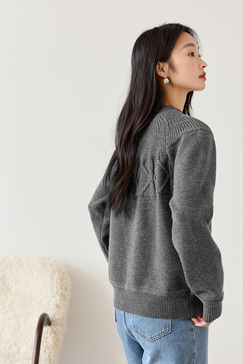 Diamond decoration knitted sweater-VIMLYSTORE