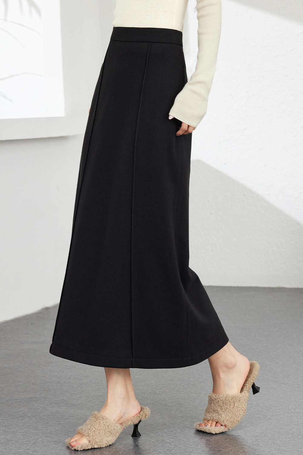 Simple Hip-Hugging Straight Skirt