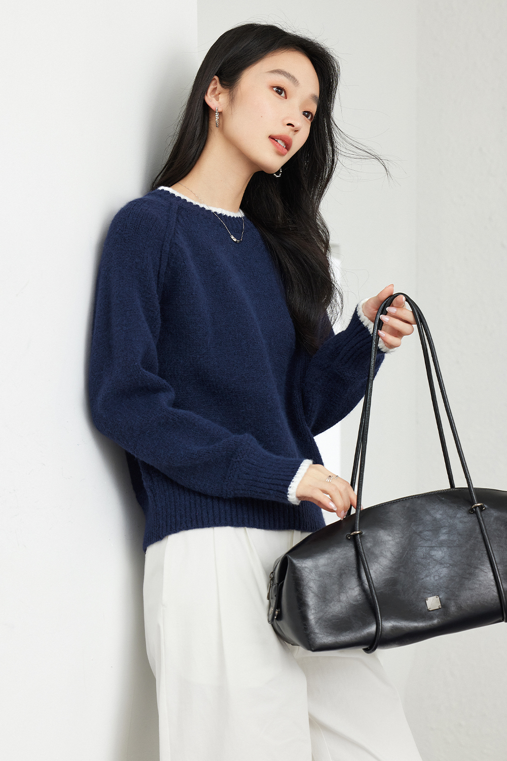 Warm Soft Grey Crewneck Sweater-VIMLYSTORE