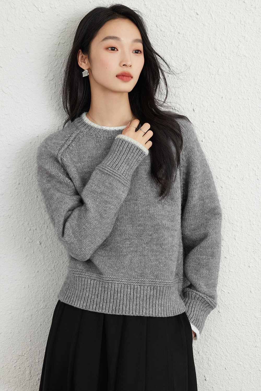 Warm Soft Grey Crewneck Sweater-VIMLYSTORE