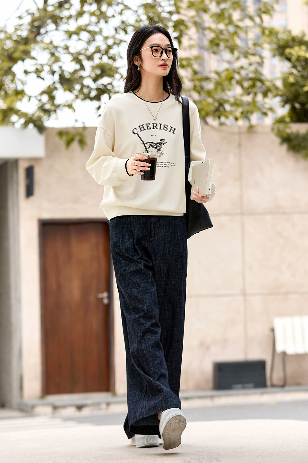 Cotton-spun Dog Printed Sports Shirt