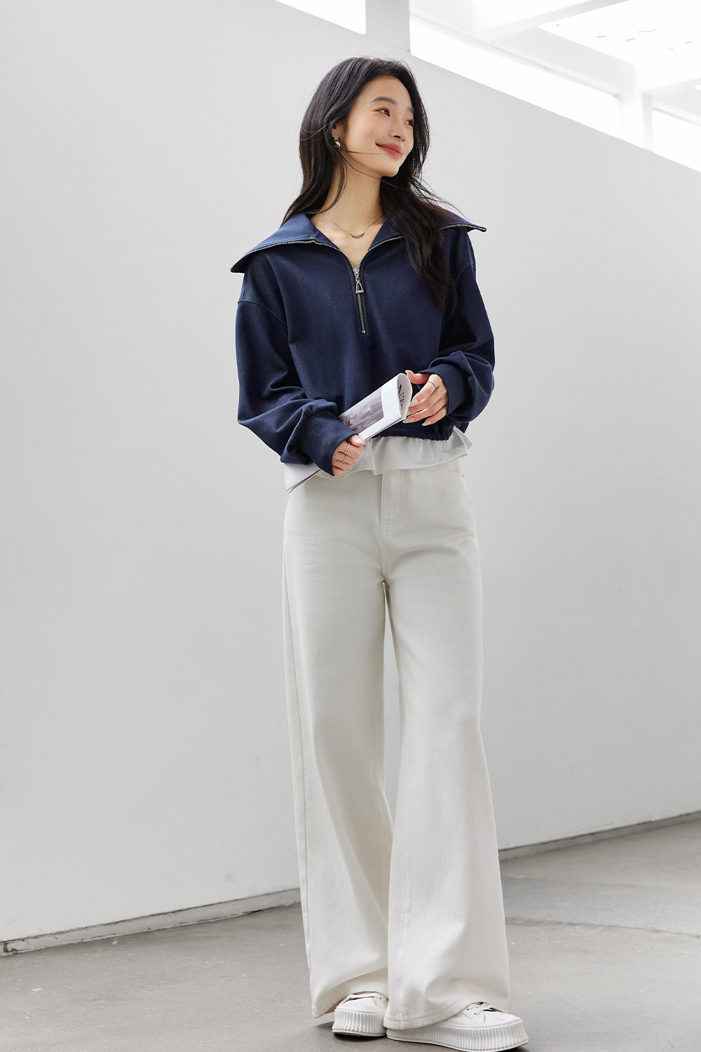 Two-Color Textured Sweatshirt-VIMLYSTORE