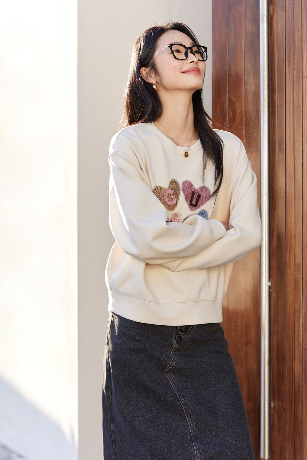 Embroidered Letter Sweatshirt-VIMLYSTORE