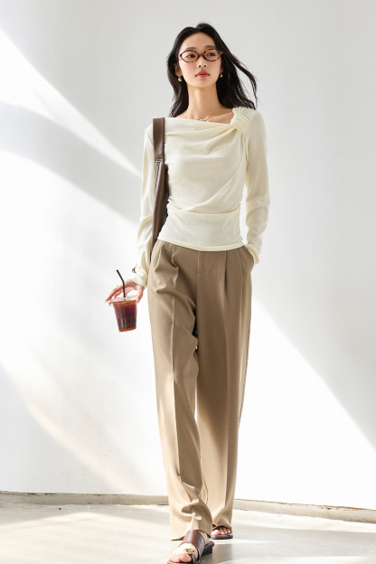 Simple Knotted Long-Sleeved T-Shirt