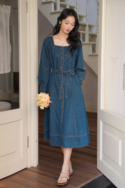 Retro Denim Lace-Up Dress