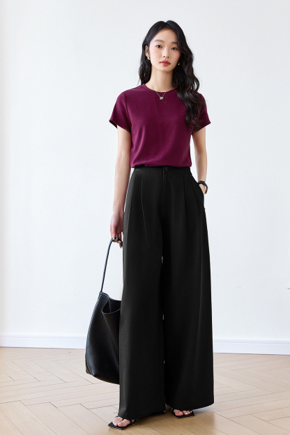 Modern Casual White T-Shirt