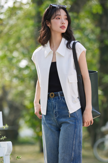 Simple Sleeveless Shirt