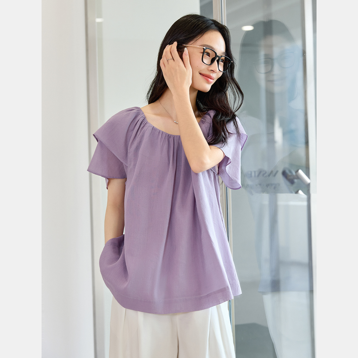 Solid Color Cotton And Linen Short-Sleeved Shirt