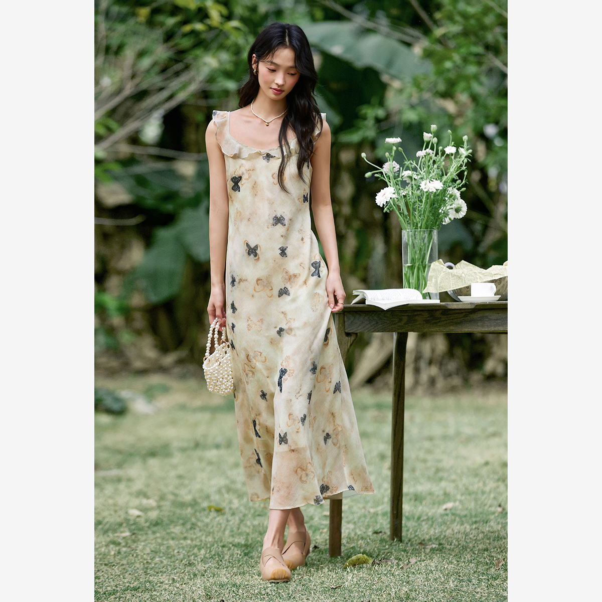 U-Neck Butterfly Suspender Dress
