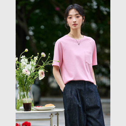 Loose T-Shirt With Patch Pockets