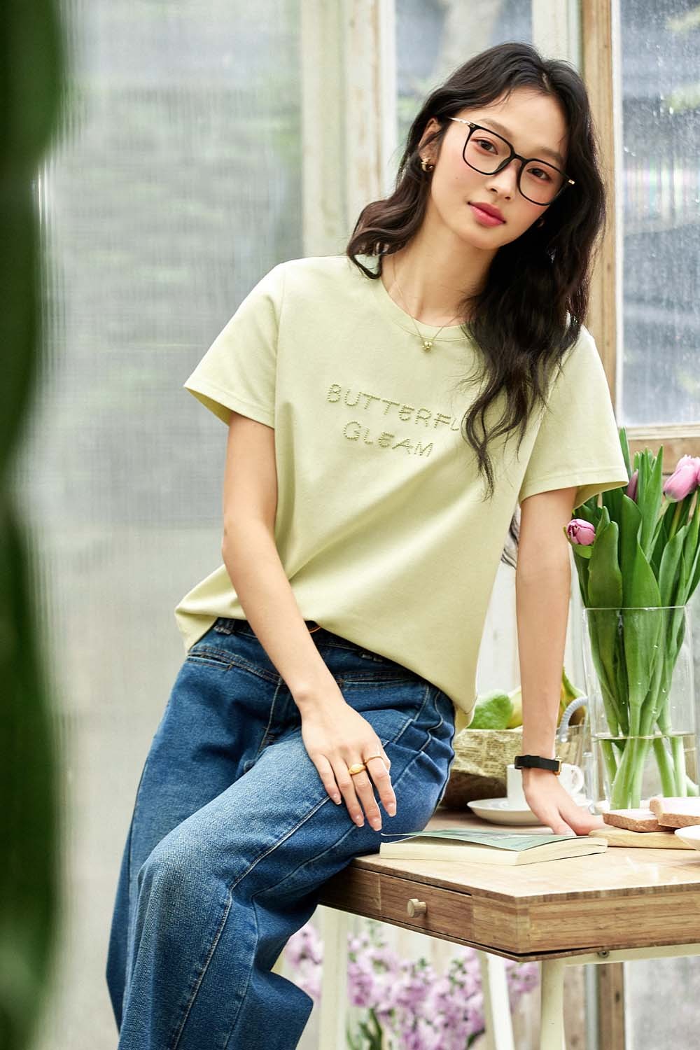 Embossed Texture Feel Embroidered T-Shirt