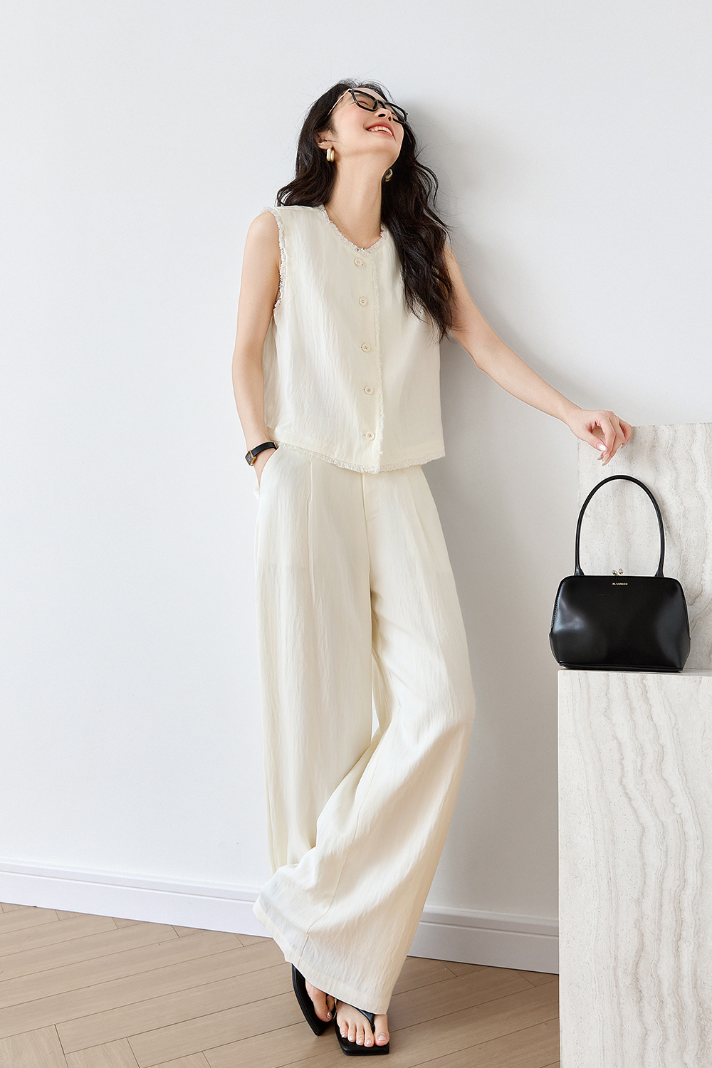 Raw-Edged Vest Straight Suit