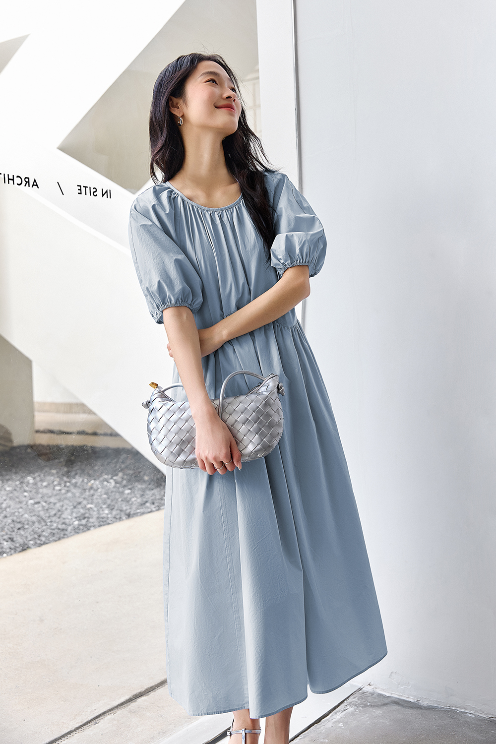 Minimalist Cotton Puff-Sleeve Relaxed Dress-VIMLYSTORE