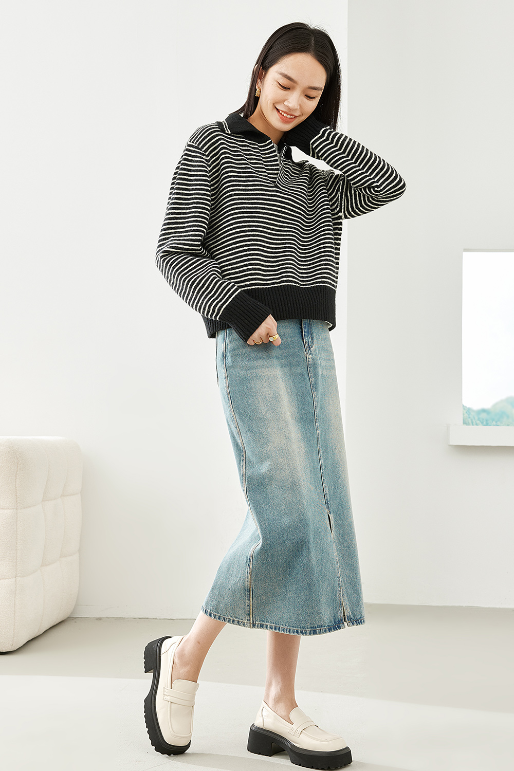 Black And White Color Block Stripes