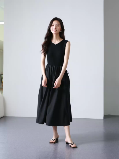 Stylish And Elegant Little Black Dress