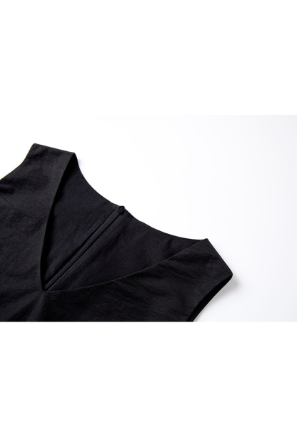 French Elegant V-neck Sleeveless Pleated Dress-VIMLYSTORE