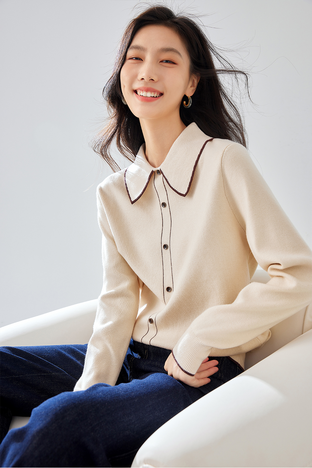 Color-Blocked Lapel Knit Sweater