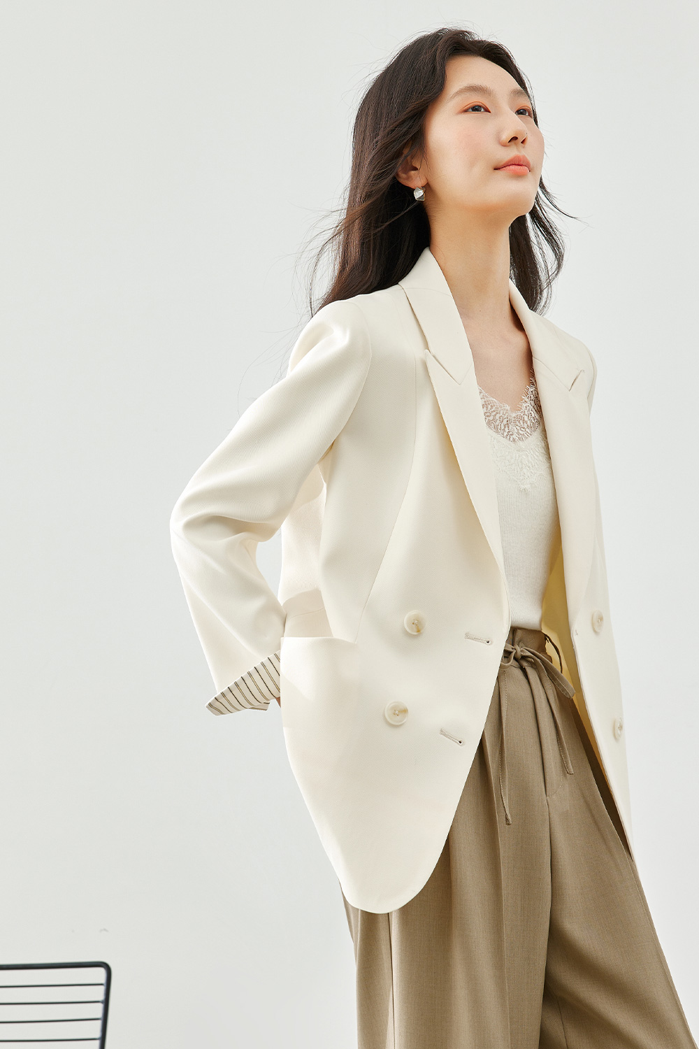 Commute Loose Woven Suit