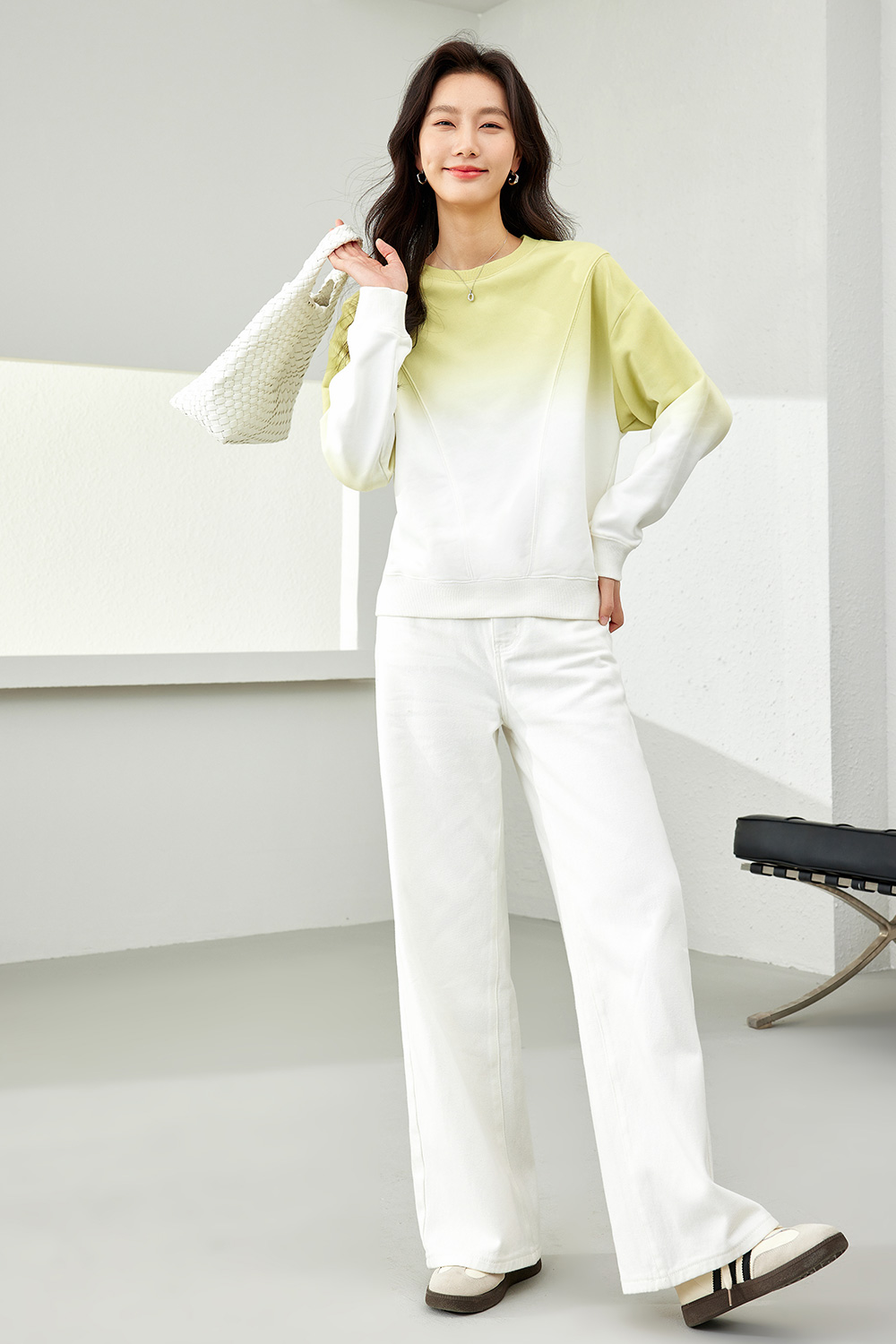 Gradient Round Neck Hoodie-VIMLYSTORE