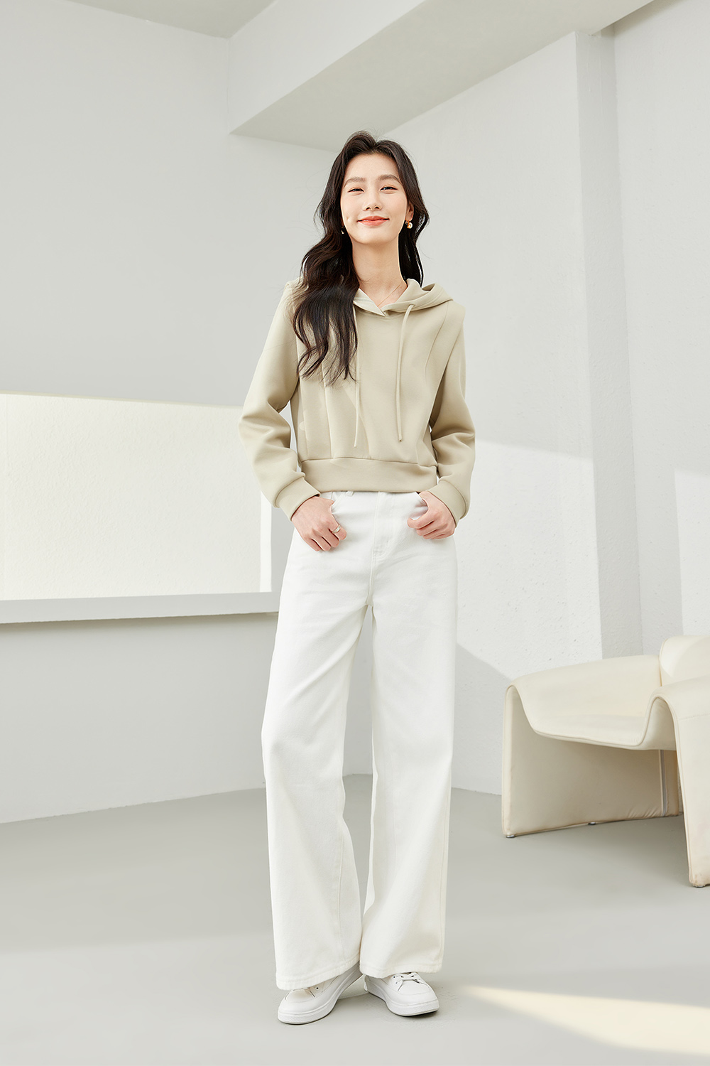 Versatile Commuter Hooded Sweatshirt-VIMLYSTORE