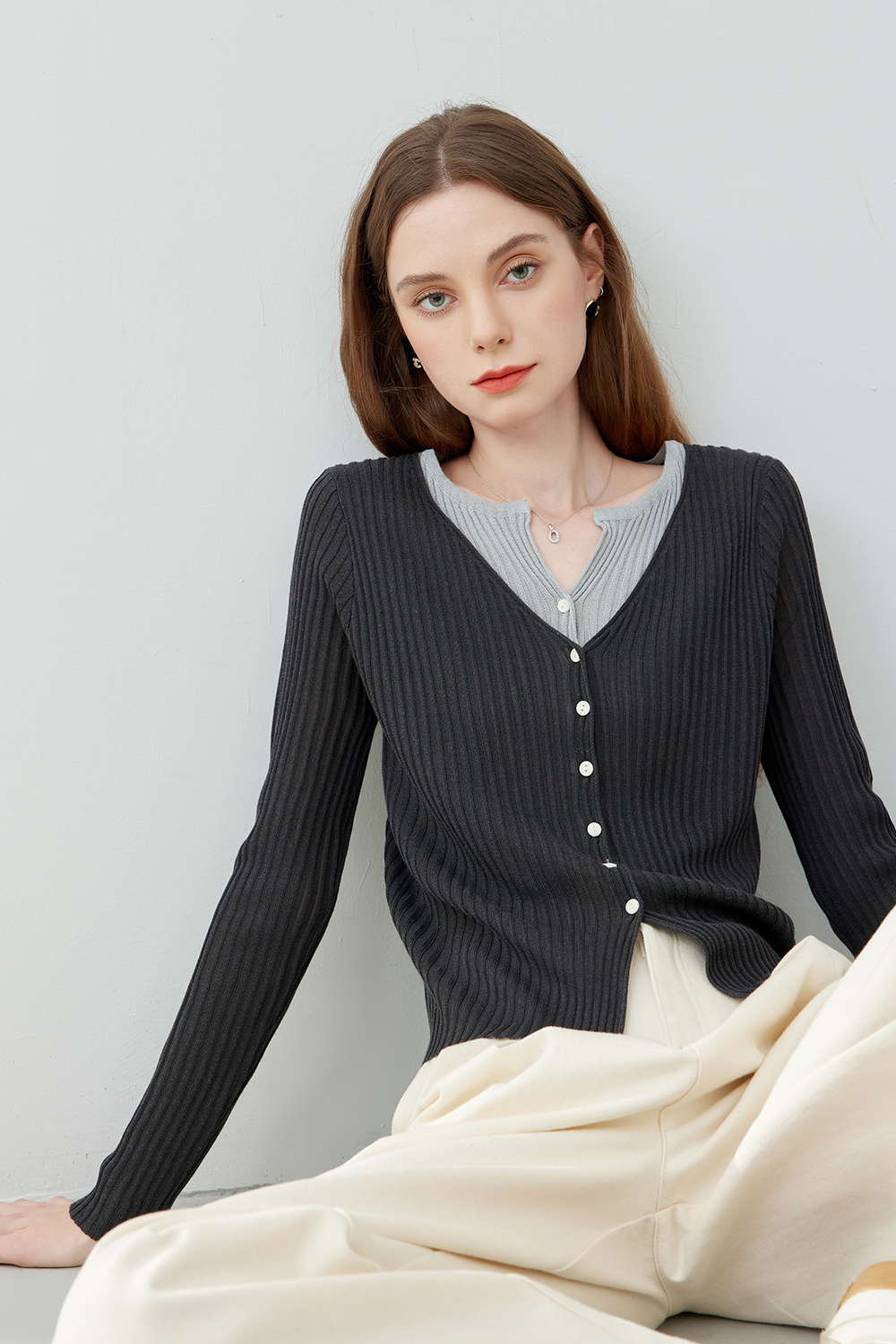 Collar Patchwork with Contrast Knit Cardigan-VIMLYSTORE