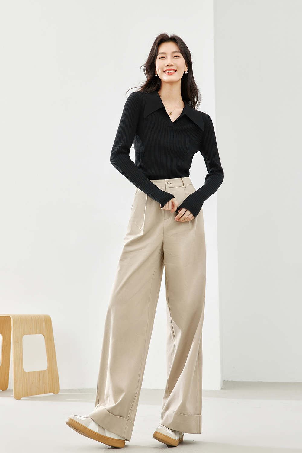 Slimming V-Neck Sweater