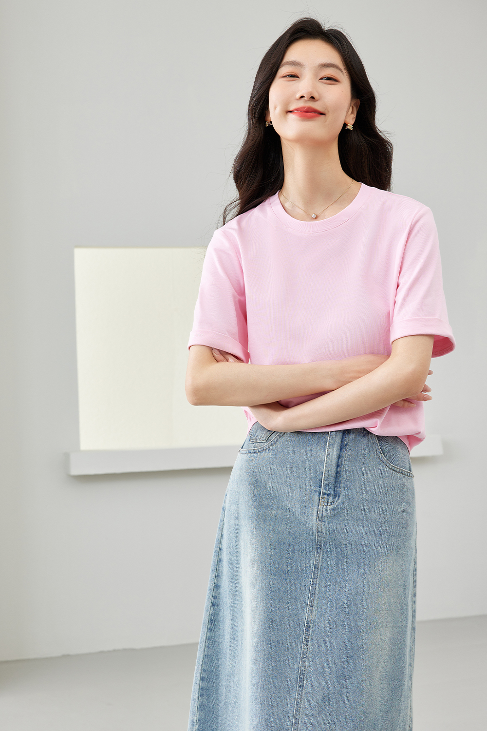 Simple Commuter Round Neck T-Shirt