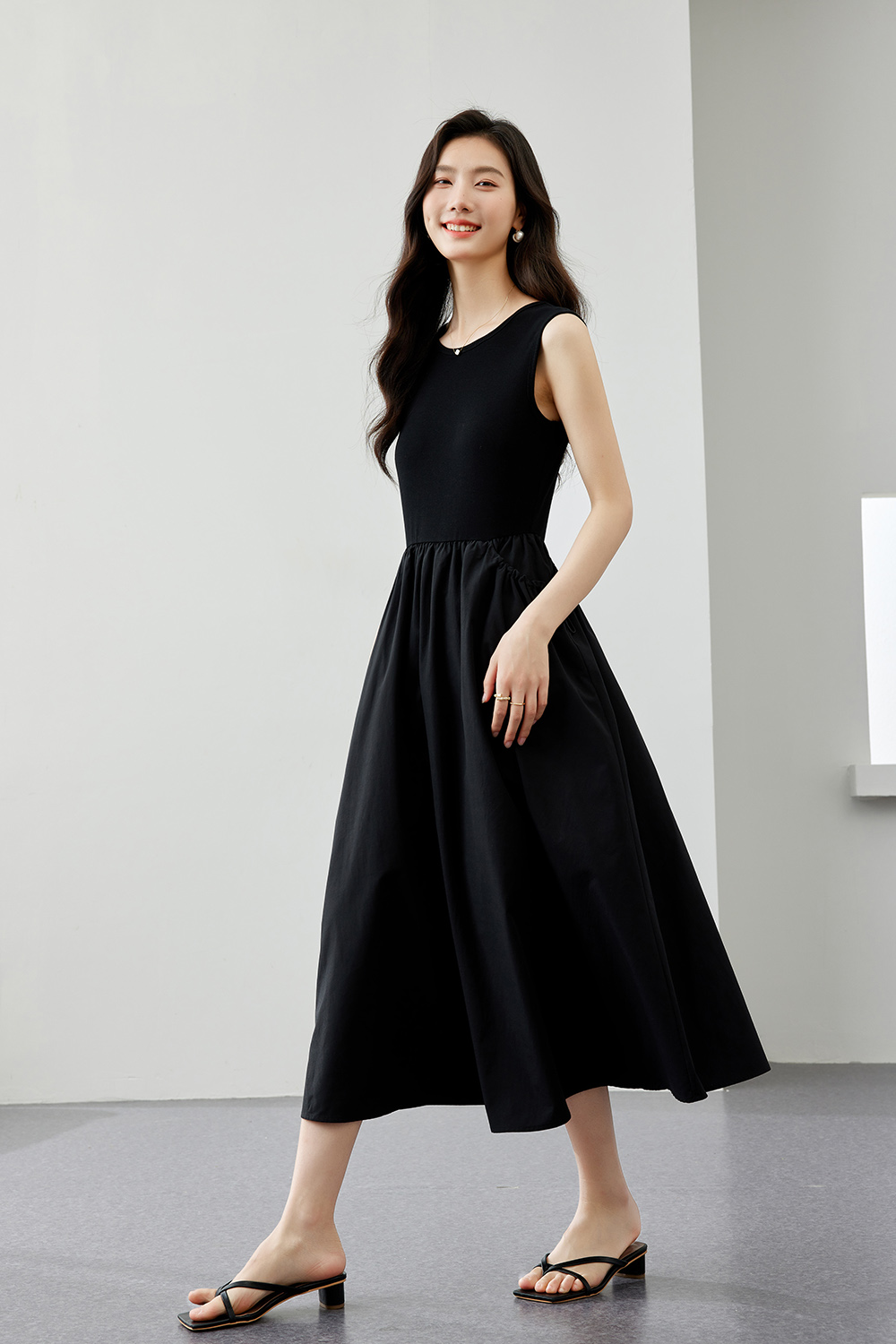 Stylish And Elegant Little Black Dress