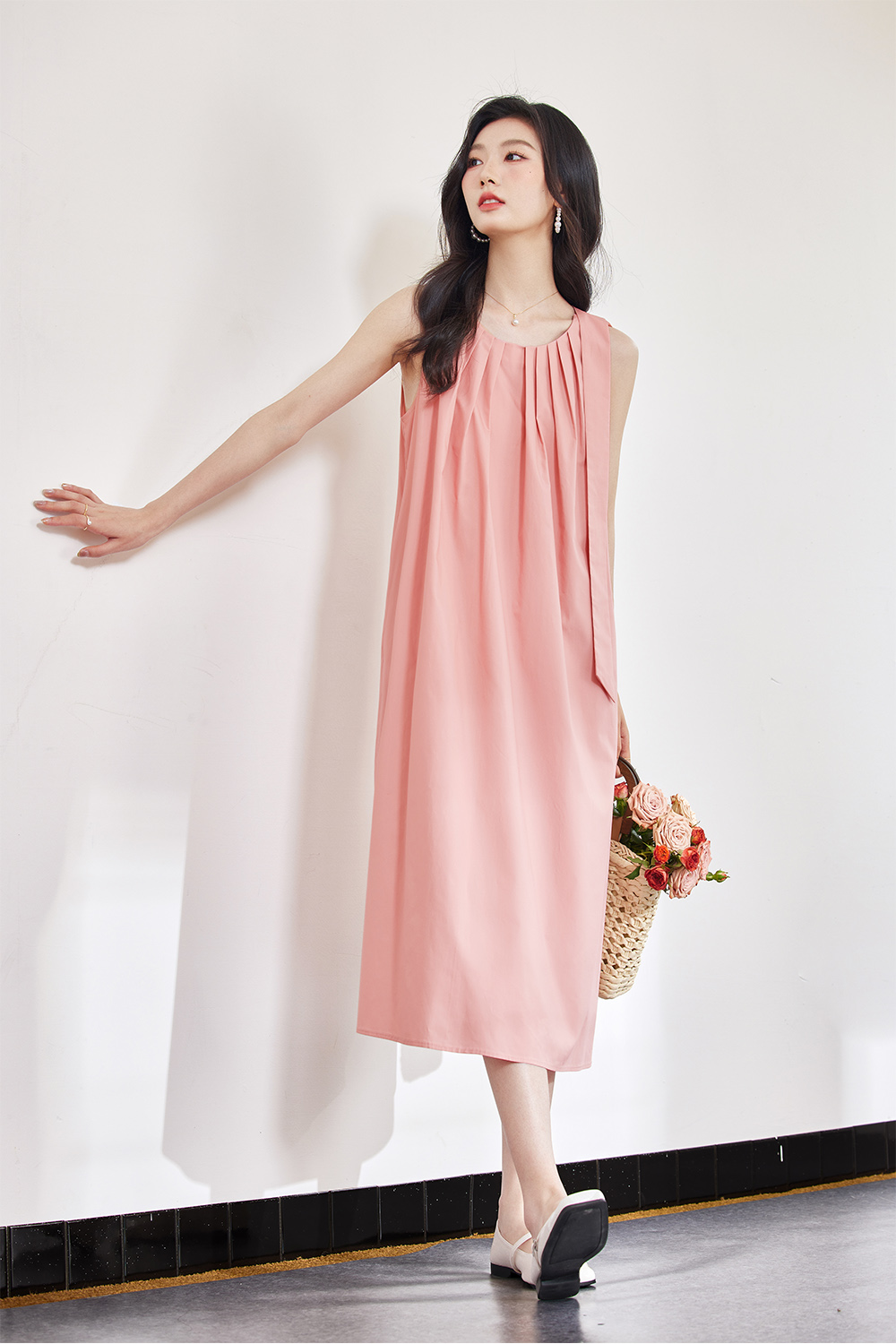 （暂无定价）Sweet Holiday Slip Dress