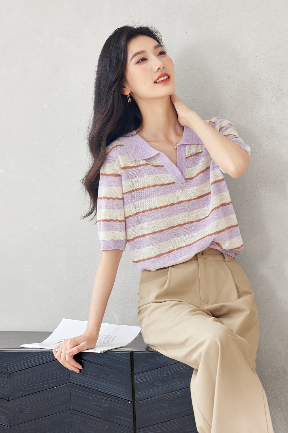 Small Zigzag Striped Sweater