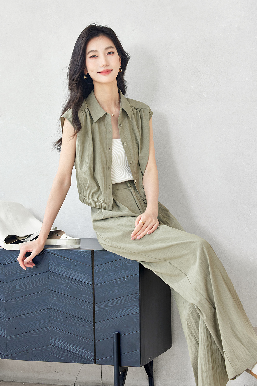 Elegant Lightweight Shirt Set