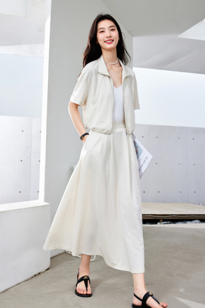 Sports Style Commuter Suit