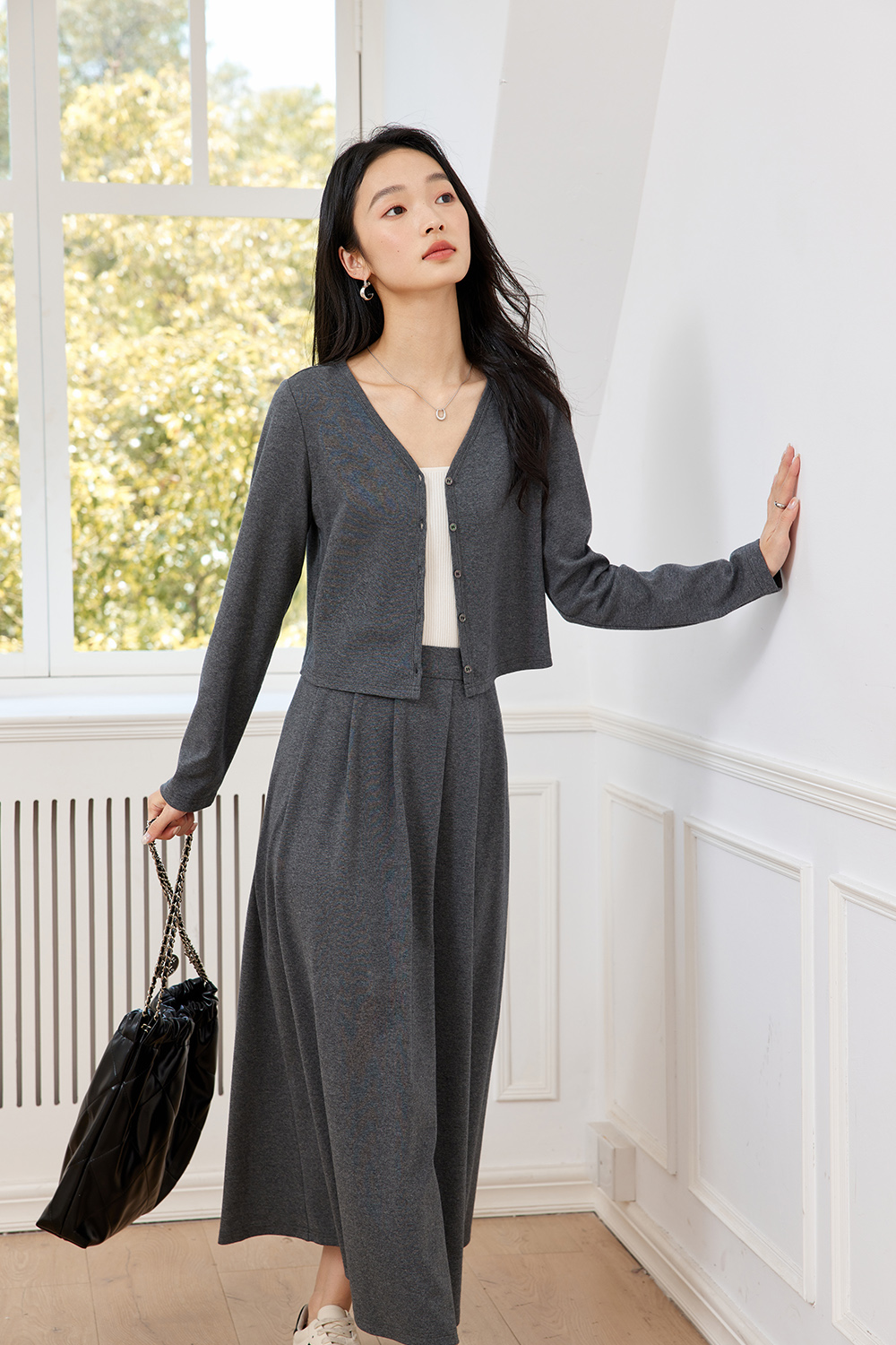 Lazy And Comfortable Cardigan Suit