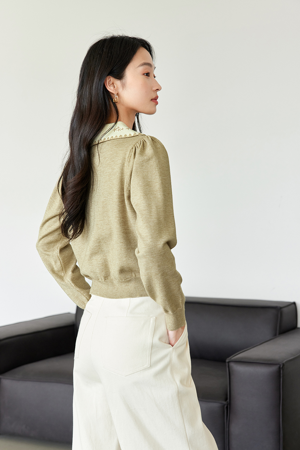 Retro Embroidered Knitted Cardigan