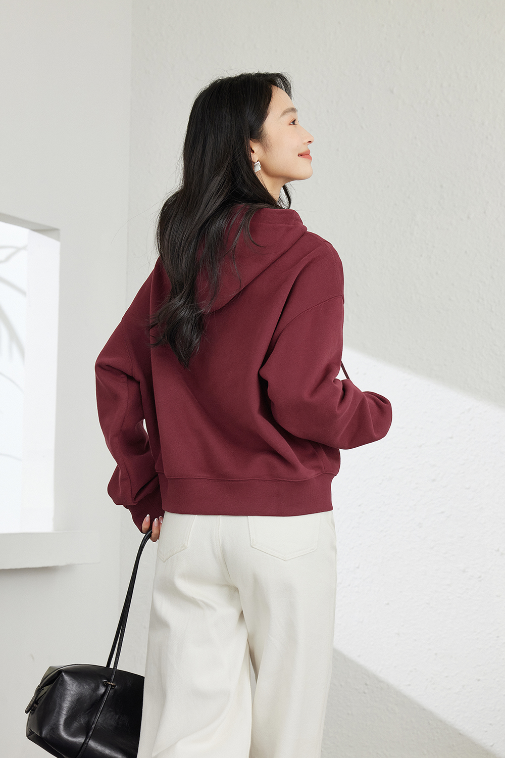 Fleece-Lined Hooded Sweatshirt-VIMLYSTORE